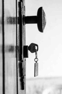 key duplicate shop near me